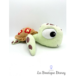 peluche-squiz-tortue-le-monde-de-némo-disneyland-disney-2