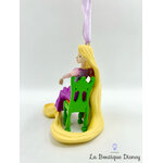 ornement-noel-princesse-raiponce-assise-disney-parks-disneyland-boule-suspension-sapin-2