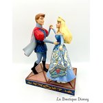 Figurine Jim Shore Aurore Prince Bal La Belle au Bois Dormant Disney Traditions Showcase Collection 4059733 Swept Up in the Moment