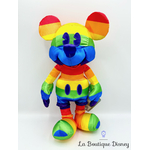 peluche-mickey-mouse-rainbow-arc-en-ciel-disney-store-couleurs-2