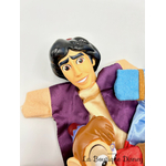 marionnettes-aladdin-abu-jafar-génie-disney-jouets-main-4