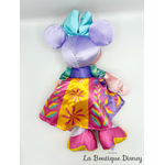peluche-minnie-mouse-main-attraction-4-12-its-a-small-world-disney-store-édition-limitée-5