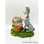 boule-a-neige-la-belle-et-le-clochard-disneyland-paris-snow-globe-disney-panier-3