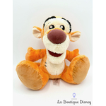 peluche-tigrou-big-feet-disney-parks-disneyland-winnie-ourson-gros-pieds-1
