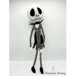 peluche-jack-skellington-disney-NECA-squelette-étrange-noel-mr-jack-1