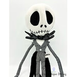 peluche-jack-skellington-disney-NECA-squelette-étrange-noel-mr-jack-0