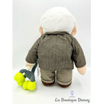 peluche-carl-fredricksen-la-haut-disney-store-grand-père-canne-tennis-7
