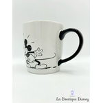 tasse-mickey-mouse-bd-disneyland-paris-mug-disney-collection-noir-blanc-bande-dessinnée-5