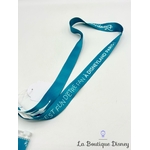 lanière-pins-fandaze-disneyland-paris-disney-tour-de-cou-cordon-bleu-4