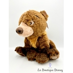 peluche-koda-ours-marron-frère-des-ours-disneyland-paris-disney-écusson-2