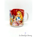 tasse-scène-alice-au-pays-des-merveilles-walt-disney-classics-2010-disney-store-exclusive-mug-scène-film-1