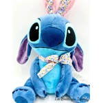 peluche-stitch-paques-2023-disney-store-lapin-rose-0