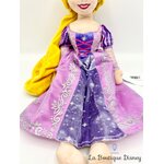 poupée-chiffon-musicale-raiponce-disneyland-paris-disney-peluche-princesse-violet-3