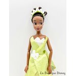 poupée-tiana-la-princesse-et-la-grenouille-disney-store-robe-paillettes (2)