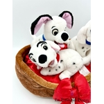 peluche-panier-101-dalmatiens-noel-disneyland-disney-chiens (5)