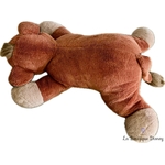 peluche-kovu-couché-xxl-disneyland-disney-lion-marron-le-roi-lion-2-grand-format-taille (4)