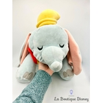 peluche-dumbo-cuddleez-disney-store-couche-dort-elephant-gris (7)