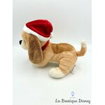 peluche-rouky-noel-disneyland-paris-disney-rox-et-rouky-chiens-bonnet (8)