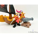 Jouet Bateau Hook Battle Boat Jake et les Pirates du Pays Imaginaire Disney Mattel 2011 Capitaine Crochet