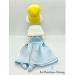 poupée-chiffon-cendrillon-hiver-disney-store-princesse-cape-manteau (1)
