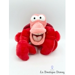 peluche-sebastien-crabe-rouge-la-petite-sirene-disney-store-ecusson (1)
