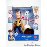 jouet-figurines-parlantes-woody-forky-disney-toy-story-4-thinkway-toys-boite (4)