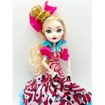Poupée Ever After High Apple White Way too Wonderland cartes rose 28 cm
