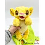 peluche-simba-couverture-disney-babies-disneyland-le-roi-lion-couffin-feuille-vert (5)