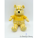 peluche-winnie-ourson-carreaux-jaune-disney-store-collection (2)