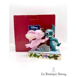 figurine-jim-shore-stitch-angel-mistletoe-kisses-disney-traditions-showcase-enesco (3)