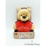 peluche-winnie-ourson-je-taime-disneyland-disney-coeur-rouge (3)
