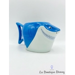 tasse-bruce-requin-le-monde-de-némo-disney-store-mug-bleu-relief-3D (3)