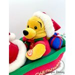 peluche-musicale-traineau-winnie-tigrou-noel-disneyland-disney-automate-sonore-merry-christmas (3)