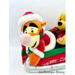 peluche-musicale-traineau-winnie-tigrou-noel-disneyland-disney-automate-sonore-merry-christmas (2)