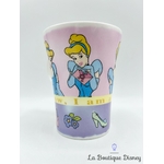 tasse-cendrillon-now-i-am-a-princess-disney-store-exclusive-mug (6)