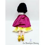 Poupée-chiffon-Blanche-Neige-Disney-Store-2017-peluche-princesse-manteau-cape-rouge-48-cm (5)
