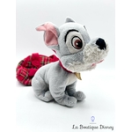 Peluche-Clochard-La-Belle-et-le-Clochard-Disneyland-Paris-Disney-chien-sac-transport-rouge-20-cm (6)