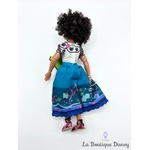 Poupée-chantante-Mirabel-Madrigal-Encanto-Disney-Store-2023-Singing-Doll-28-cm (1)