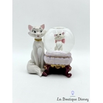 Boule-à-neige-Marie-Duchesse-Les-Aristochats-Disneyland-Paris-snow-globe-Disney (2)