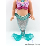 Poupée-Ariel-chante-et-scintille-La-Petite-Sirène-Disney-Princess-Jakks-Sing-Sparkle-38-cm (4)