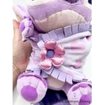 Peluche-Angel-Disney-Babies-Disneyland-Paris-monstre-rose-couffin-couverture-fleur (1)