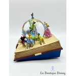 Boule-à-neige-musicale-Livre-Illustration-Disneyland-Paris-snow-globe-Disney-château (10)