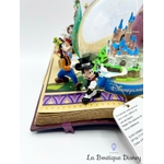 Boule-à-neige-musicale-Livre-Illustration-Disneyland-Paris-snow-globe-Disney-château (6)