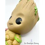 Tirelire-Groot-Les-Gardiens-de-la-Galaxie-Marvel-Disneyland-2023-Disney-branche-arbre-25-cm (8)