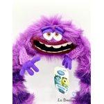 peluche-art-monstre-violet-disney-store-écusson-monsters-university-2