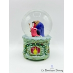 Boule-à-neige-musicale-La-Belle-et-la-Bête-Disney-Store-2017-snow-globe-Something-There  (3)