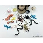 Jouet-Crâne-Pirates-of-the-Caribbean-Disneyland-2015-Disney-Pirates-des-Caraïbes-insectes (4)