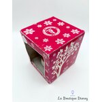 Boule-à-neige-Winnie-ourson-Tigrou-Bourriquet-Noël-Disney-Store-snow-globe-neige (5)