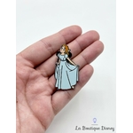 Pin-Wendy-Opening-Edition-Disneyland-Paris-2018-Peter-Pan-131896 (4)