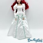 Poupée-Ariel-mariée-La-Petite-Sirène-Disneyland-2019-Disney-Princess-Collection-mariage-30-cm (6)